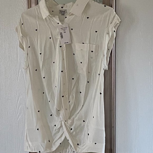 Kismet Twist Shirt - Picture 1 of 6